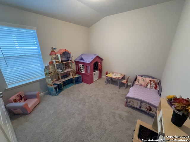 Listing photo id 9 for 29319 Frontier Way