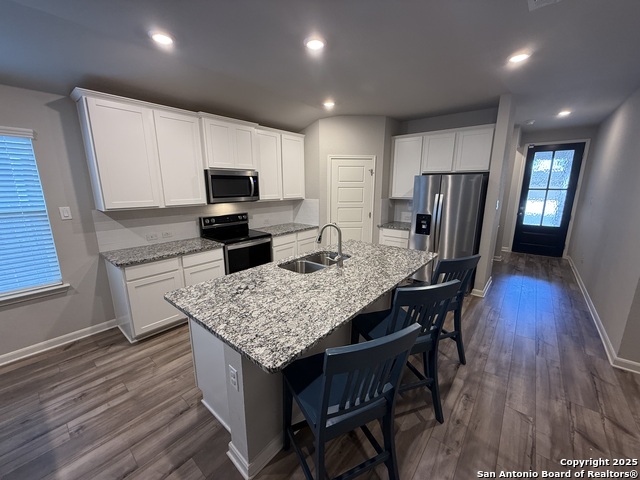 Listing photo id 1 for 29319 Frontier Way