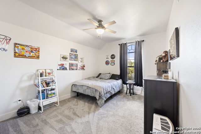 Image 15 of 23 For 21707 Cahill Oaks