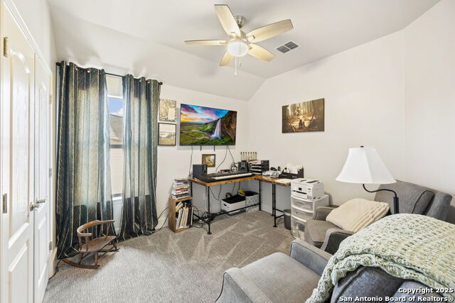 Image 18 of 23 For 21707 Cahill Oaks