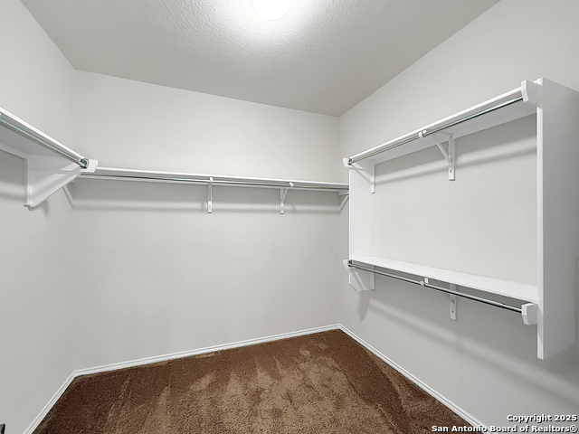Listing photo id 11 for 13911 Persimmon Cv