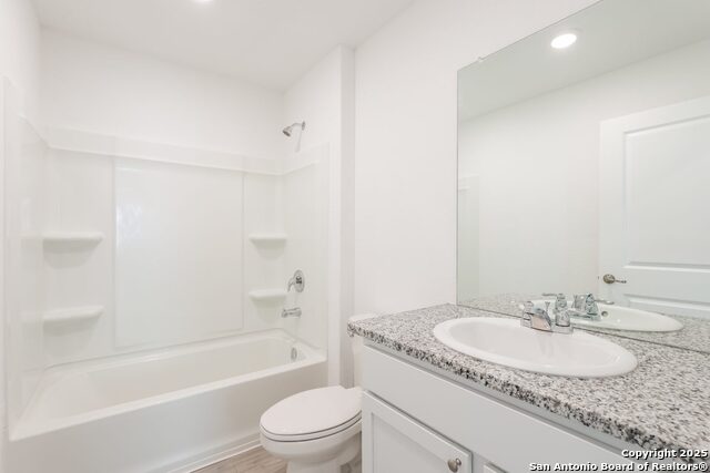 Image 11 of 15 For 4442 Emma Way