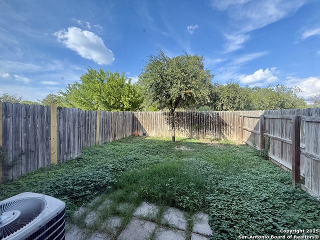 Image 17 of 17 For 6409 Aspen Hill