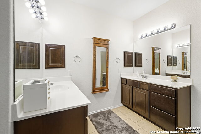 Image 21 of 25 For 6311 Tulia Way