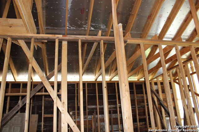 Image 13 of 34 For 365 San Gabriel Ave N