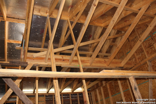 Image 21 of 34 For 365 San Gabriel Ave N