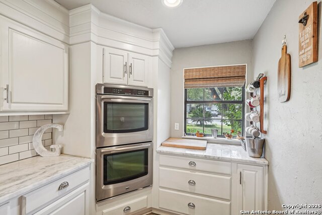 Listing photo id 18 for 340 Sollock  