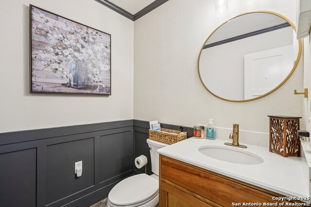 Listing photo id 28 for 340 Sollock  