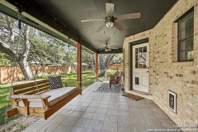 Listing photo id 44 for 340 Sollock  
