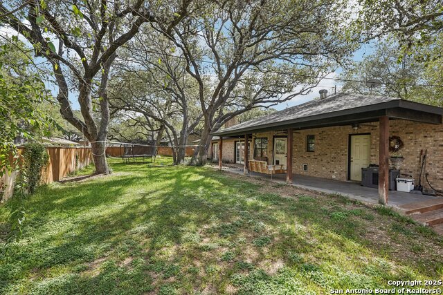 Listing photo id 56 for 340 Sollock  