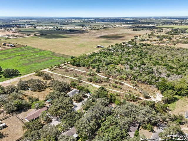 Listing photo id 70 for 340 Sollock  