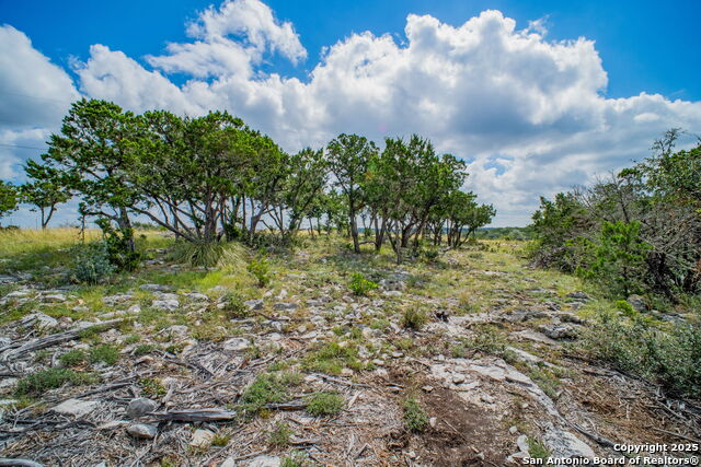 Image 7 of 25 For 0 Oryx Trail