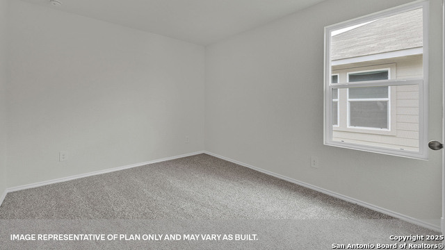 Listing photo id 5 for 329 Cottonmouth Lane