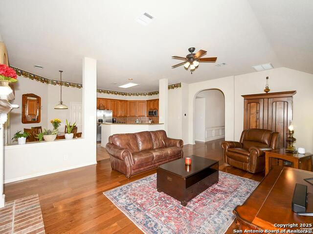 Image 15 of 42 For 13126 Winding Creek