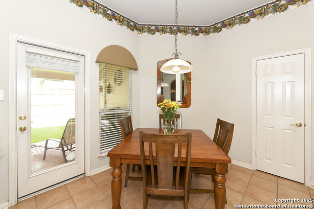 Image 18 of 42 For 13126 Winding Creek