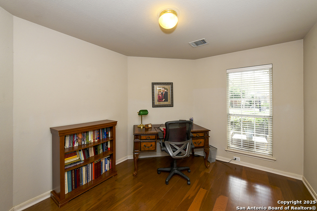 Image 26 of 42 For 13126 Winding Creek