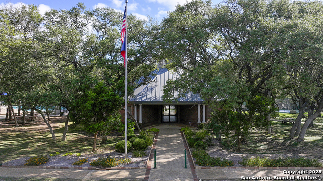 Image 34 of 42 For 13126 Winding Creek