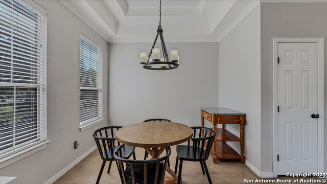 Listing photo id 13 for 323 Granite Rd
