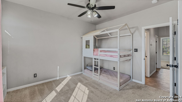 Listing photo id 16 for 323 Granite Rd