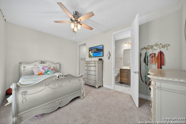 Image 32 of 40 For 5389 Hartley Square