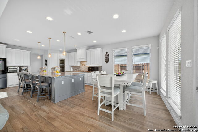 Image 9 of 40 For 5389 Hartley Square
