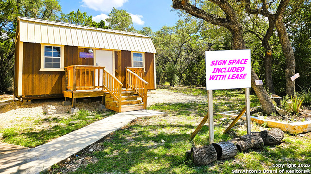 Listing photo id 2 for 9587 Fm 1283