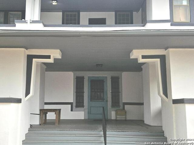 Image 4 of 28 For 111 Highland E