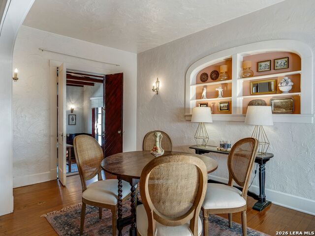 Image 17 of 45 For 206 Laurel Heights Place