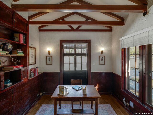 Image 18 of 45 For 206 Laurel Heights Place