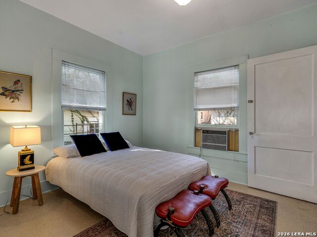 Image 30 of 45 For 206 Laurel Heights Place