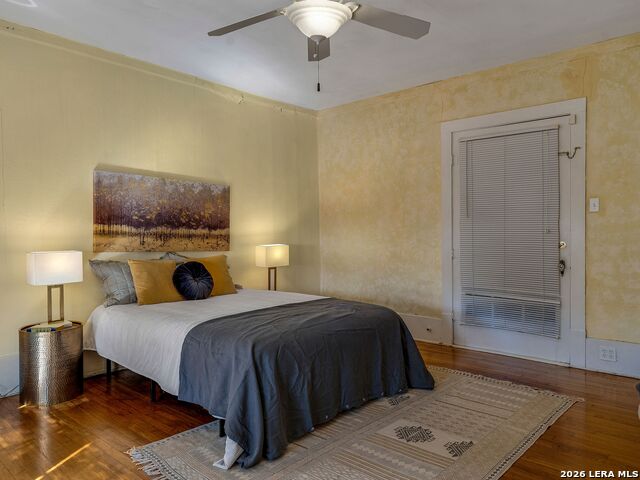 Image 33 of 45 For 206 Laurel Heights Place