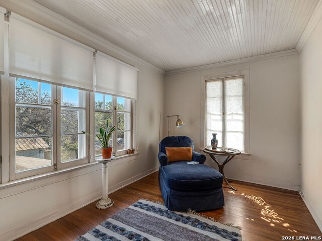 Image 43 of 45 For 206 Laurel Heights Place