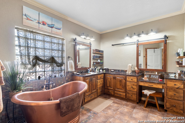 Image 7 of 14 For 212 Antler Circle