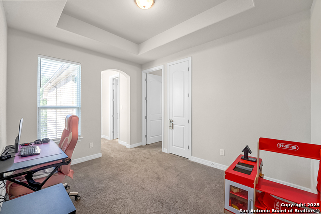 Listing photo id 18 for 260 Lawrence