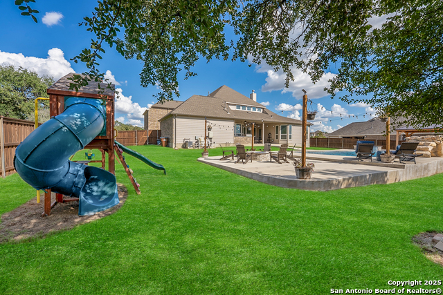 Listing photo id 29 for 260 Lawrence