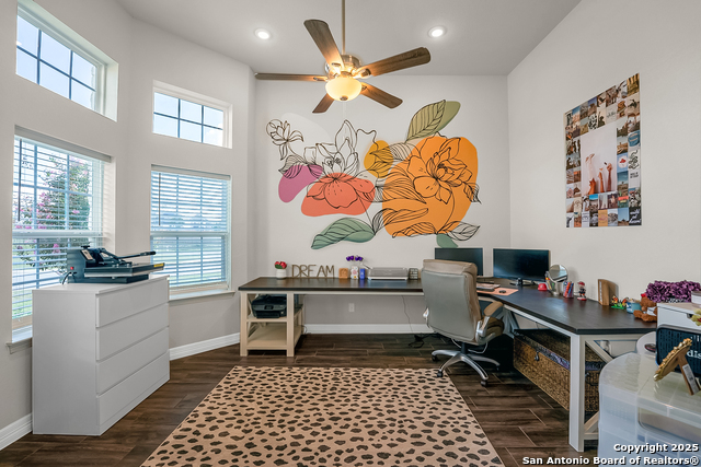 Listing photo id 3 for 260 Lawrence