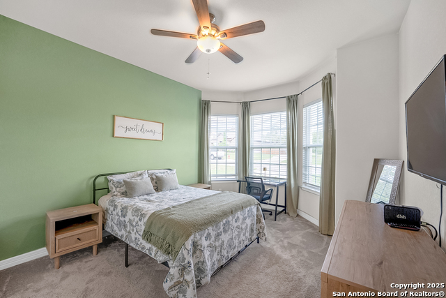 Listing photo id 5 for 260 Lawrence