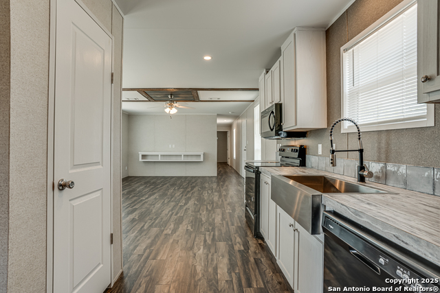 Image 14 of 48 For 71 Spanish Oak