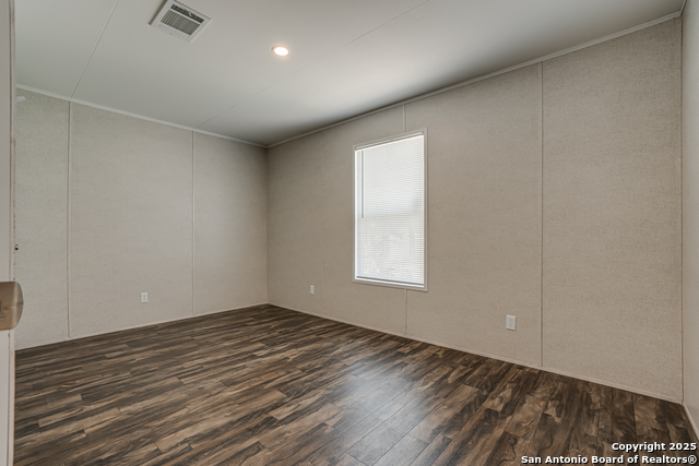 Image 25 of 48 For 71 Spanish Oak