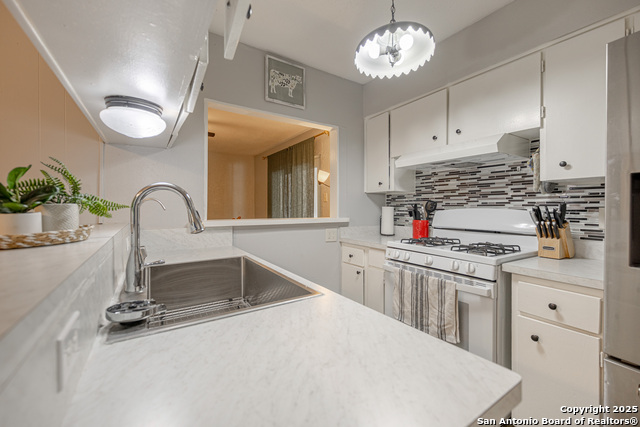 Image 4 of 15 For 5406 Costa Mesa