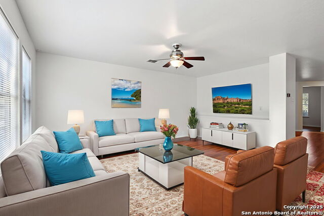 Image 9 of 30 For 104 Booker Palm
