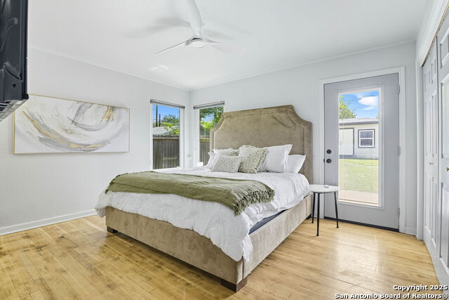 Listing photo id 10 for 530 Burnside Dr.