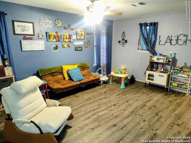 Image 21 of 40 For 4543 Wrangler Run S