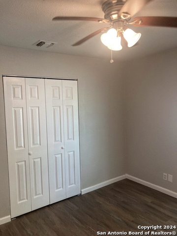 Image 7 of 14 For 1225 Churing Dr