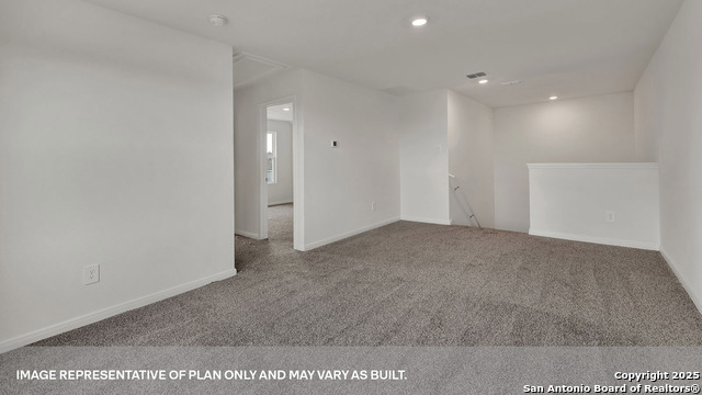 Image 27 of 41 For 137 Las Lomas