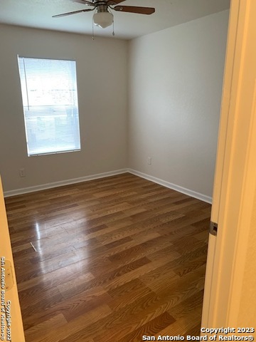 Image 6 of 11 For 340 Maryland St 202