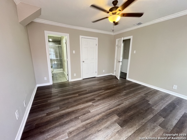 Listing photo id 5 for 118 Leming  