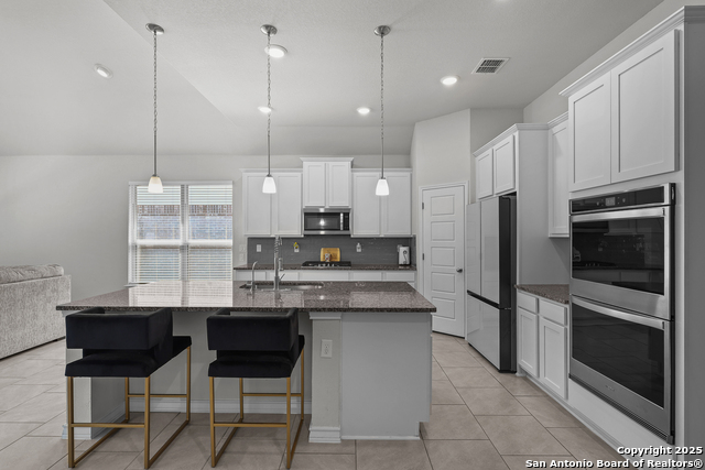 Image 10 of 30 For 1637 Cullanne