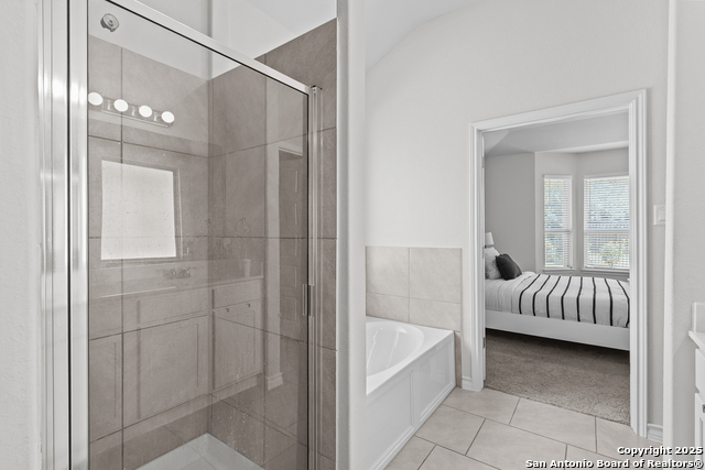 Image 29 of 30 For 1637 Cullanne