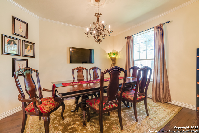 Listing photo id 1 for 4514 Shavano